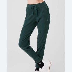 ALO Muse Midnight Green Pants- size XXS